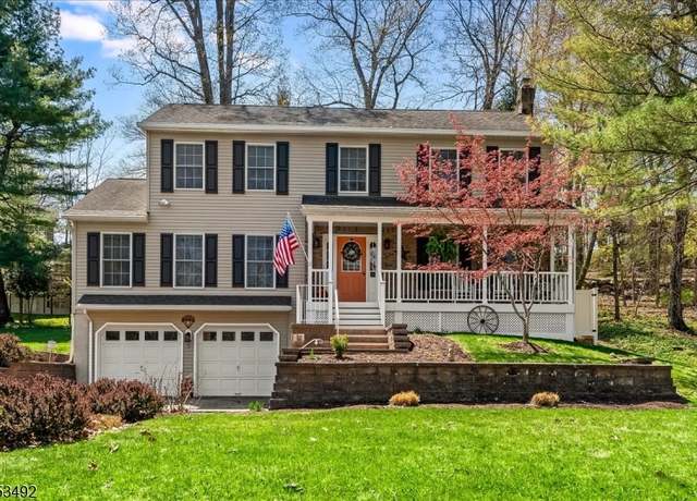 Property at 5 Summit Trl, Sparta Twp., NJ 07871-1415, 4 beds, 2.5 baths