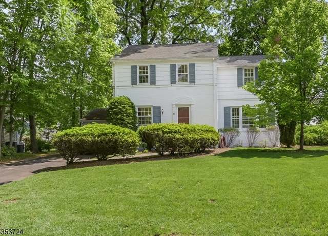 Property at 22 Reeve Cir, Millburn Twp., NJ 07041-1913, 3 beds, 2.5 baths