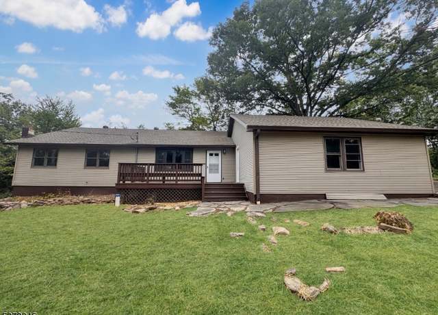 Property at 60 Moore Rd, Wantage Twp., NJ 07461-3707, 3 beds, 2 baths