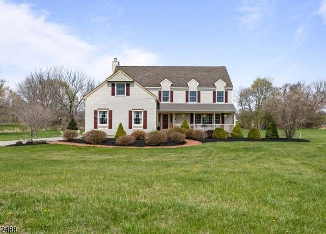 Property at 1 Pinewood Ln, Washington Twp., NJ 07882-4012, 4 beds, 2.5 baths
