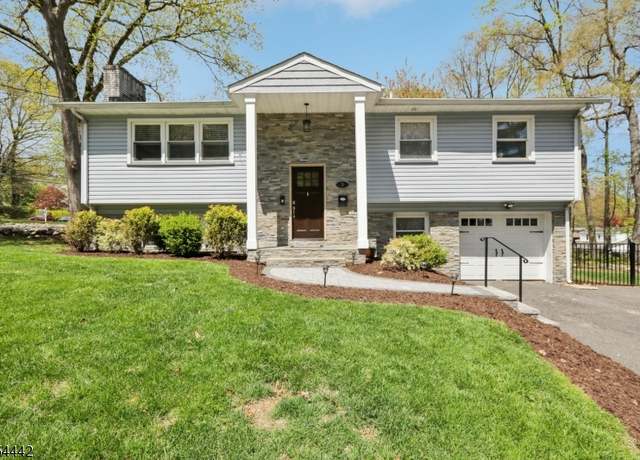 Property at 1 Oswego Ave, Rockaway Twp., NJ 07866-1401, 3 beds, 2.5 baths