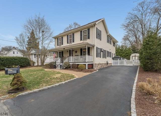 Property at 26 Hillside Ter, Bernards Twp., NJ 07920-1787, 4 beds, 2.5 baths