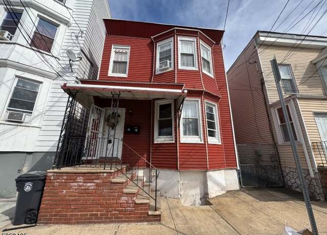 Property at 27 Highland Ave, Newark City, NJ 07104-1106, 6 beds, 2 baths