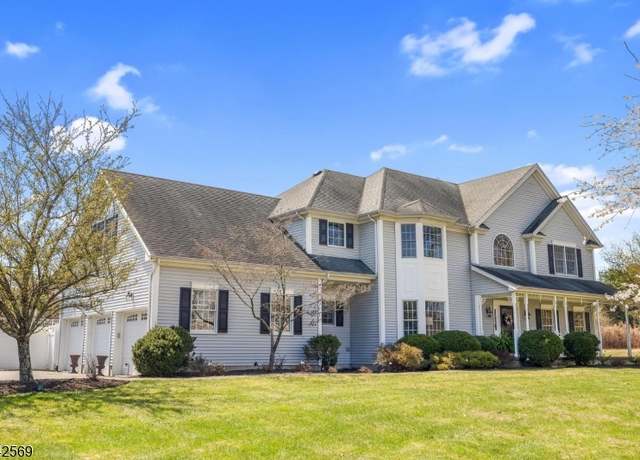 Property at 27 E Fox Hill Rd, Washington Twp., NJ 07853-3024, 4 beds, 2.5 baths