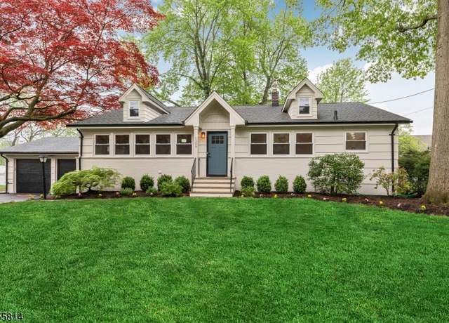Property at 1209 Wyoming Dr, Mountainside Boro, NJ 07092-2030, 4 beds, 2.5 baths