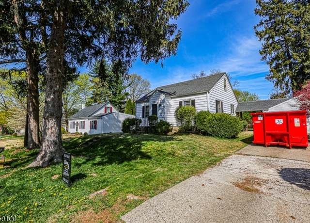 Property at 308 Dana St, Lopatcong Twp., NJ 08865-1941, 3 beds, 2 baths