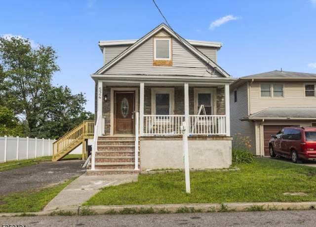 Property at 524 Bamford Ave #1, Woodbridge Twp., NJ 07095-3708, 4 beds, 3 baths