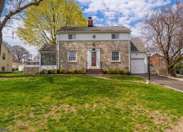 Property at 768 Fairway Dr, Union Twp., NJ 07083-8712, 2 beds, 1.5 baths