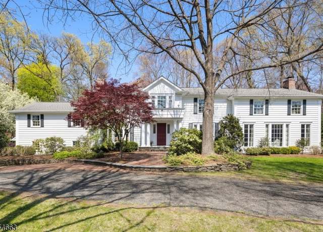 Property at 345 W Shore Dr, Wyckoff Twp., NJ 07481-2433, 4 beds, 4 baths