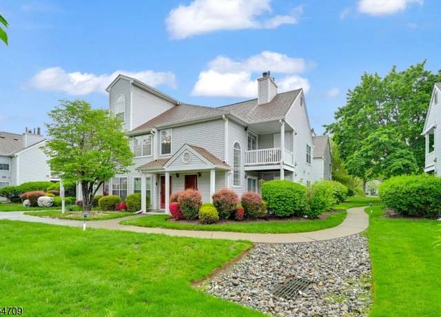 Property at 174 Harvest Ln, Lincoln Park Boro, NJ 07035-2047, 2 beds, 2 baths