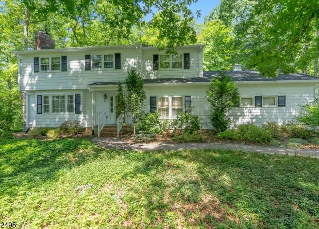 Property at 31 WOLF HILL Dr, Warren Twp., NJ 07059-5327, 4 beds, 2.5 baths