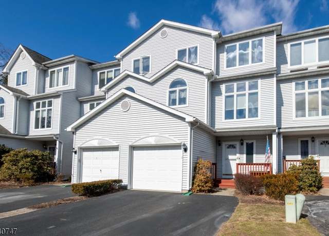 Property at 10 St Charles Ave #10, West Milford Twp., NJ 07421-2854, 3 beds, 3.5 baths