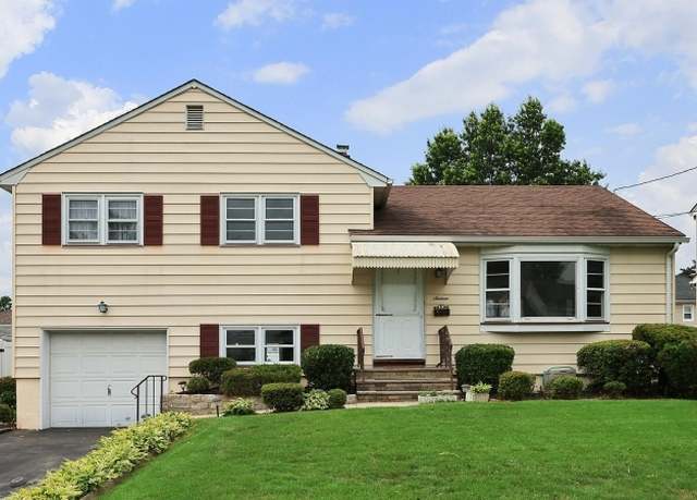 Property at 16 Cutler Pl, Clark Twp., NJ 07066-1713, 3 beds, 1.5 baths
