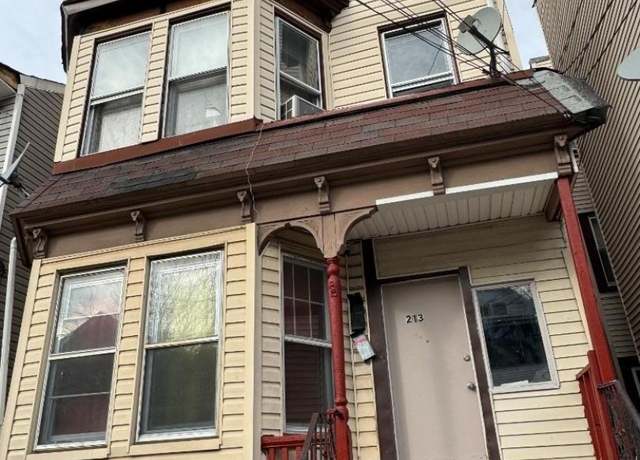 Property at 213 16th Ave, Paterson City, NJ 07501-3280, 8 beds, 3 baths