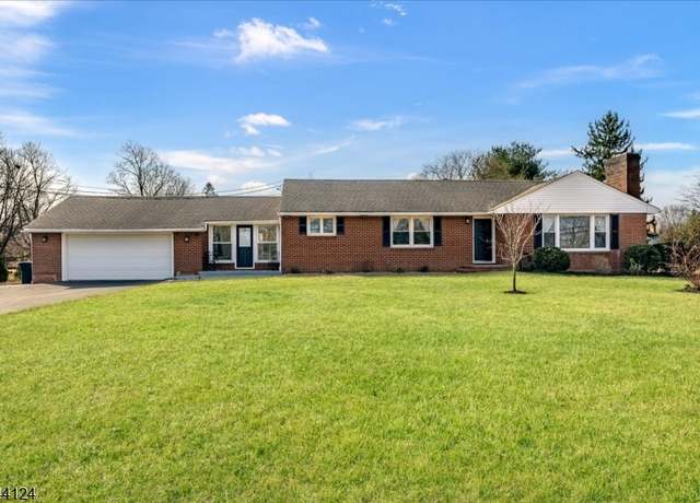 Property at 160 Voorhees Corner Rd, Raritan Twp., NJ 08822-3352, 3 beds, 1 bath