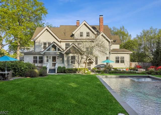 Property at 384 Up Mountain Ave, Montclair Twp., NJ 07043, 5 beds, 5.5 baths