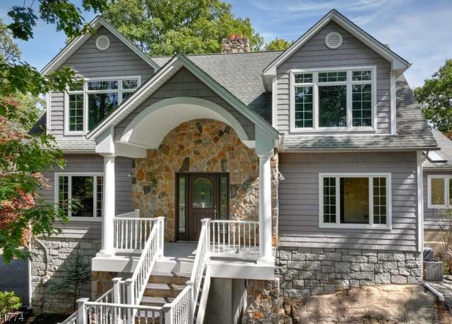 Property at 43 Brush Hill Rd, Kinnelon Boro, NJ 07405-2422, 4 beds, 3.5 baths