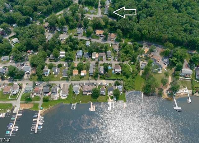 Property at 29 Tennis Rd, Jefferson Twp., NJ 07849-1706, 4 beds, 3 baths