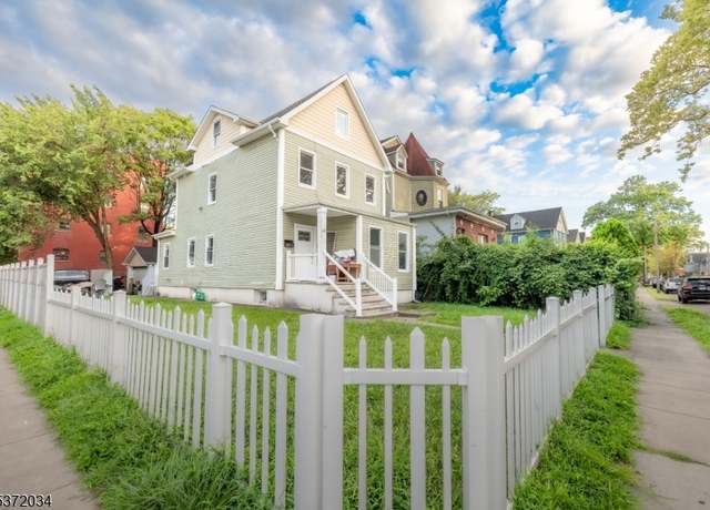 Property at 98 Amherst St, East Orange City, NJ 07018-2616, 4 beds, 2.5 baths