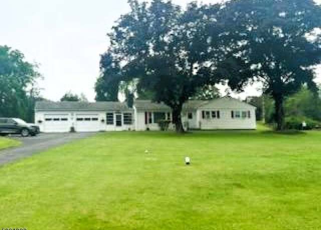 Property at 355 State Route 94, Fredon Twp., NJ 07860-5153, 3 beds, 1 bath