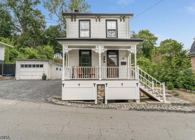 Property at 91 Swan St, Lambertville City, NJ 08530-1013, 2 beds, 1.5 baths