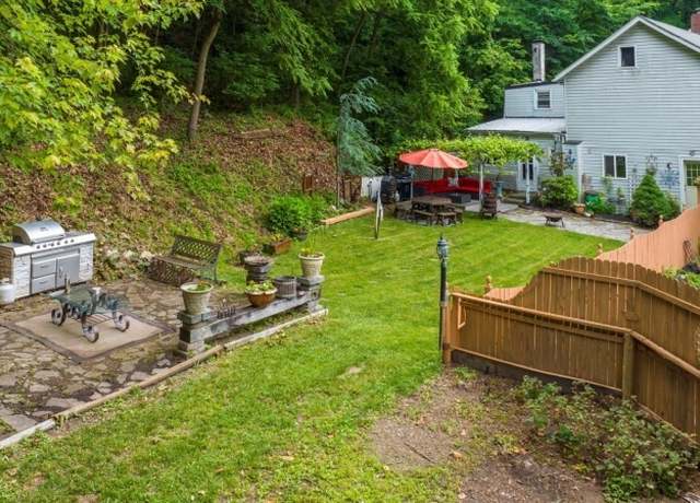 Property at 991 S Main St, Phillipsburg Town, NJ 08865-3459, 3 beds, 2 baths