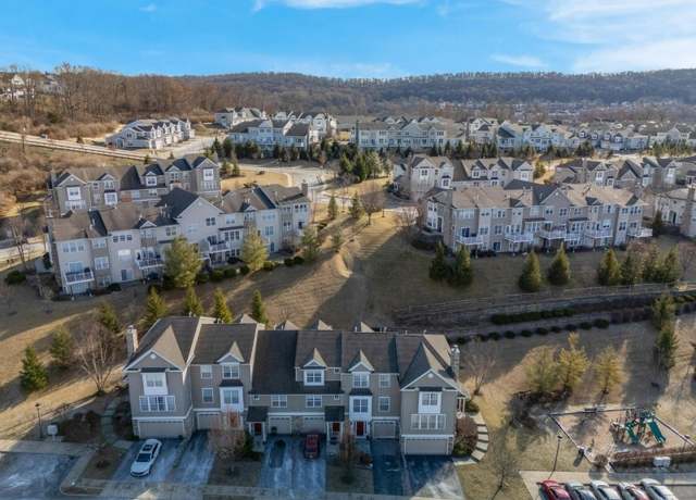 Property at 78 Indigo Rd, Allamuchy Twp., NJ 07840-4540, 3 beds, 2.5 baths