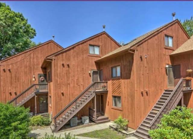 Property at 20 Augusta Dr #3, Vernon Twp., NJ 07462-2578, 2 beds, 2 baths