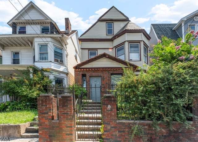 Property at 187 N 6Th St, Newark City, NJ 07107-1605, 5 beds, 2 baths