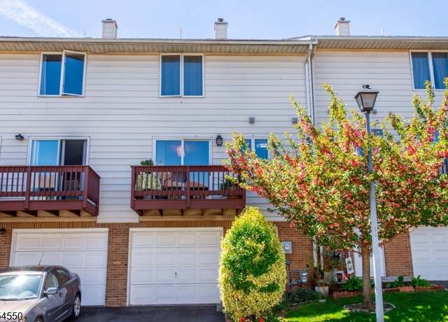 Property at 16 Westervelt Pl #16, Passaic City, NJ 07055-5666, 2 beds, 2.5 baths