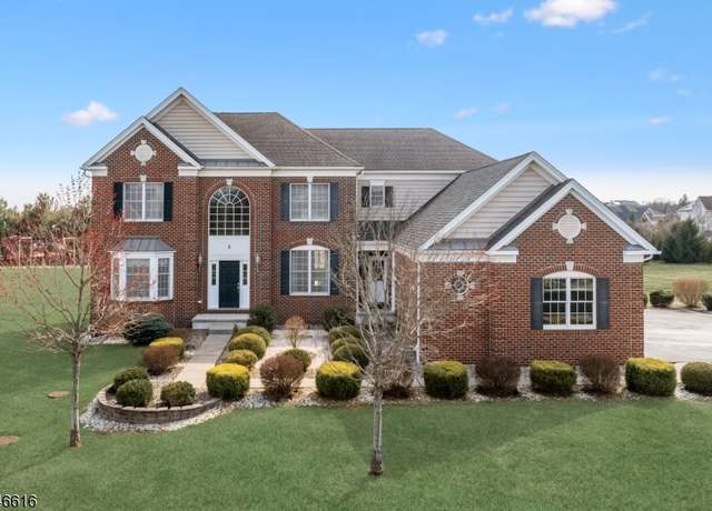 Property at 3 Heitz Ln, Hillsborough Twp., NJ 08844-4145, 4 beds, 3.5 baths