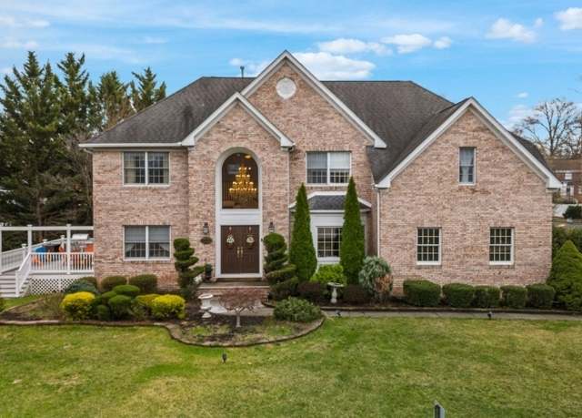 Property at 2 BIENKO Ct, Clark Twp., NJ 07066-2700, 5 beds, 4 baths