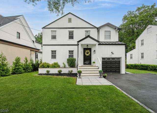 Property at 52 Collinwood Ave, Livingston Twp., NJ 07039-3728, 4 beds, 3.5 baths
