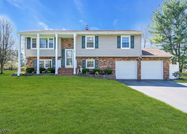 Property at 3 Harford Pl, Hillsborough Twp., NJ 08844-1704, 4 beds, 2.5 baths