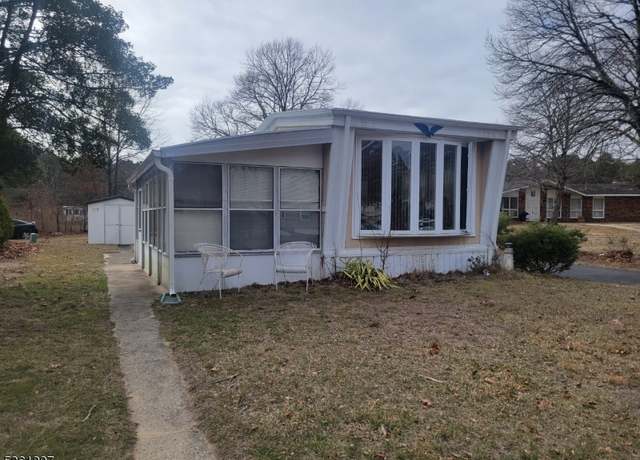 Property at 15 Wistoria Dr, Jackson Twp., NJ 08527-3508, 2 beds, 1 bath