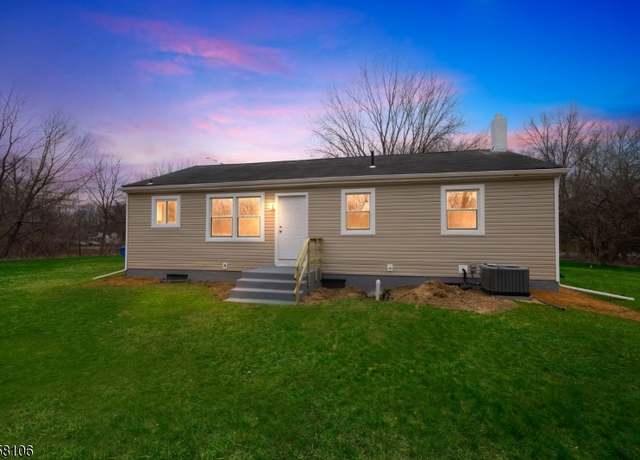 Property at 205 Stanger, Glassboro Boro, NJ 08028-3333, 3 beds, 2 baths