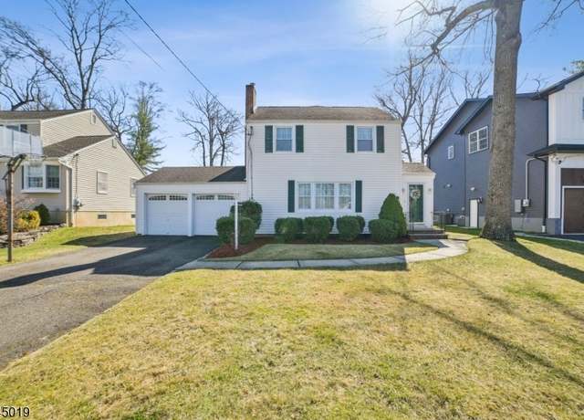 Property at 34 Winchester Rd, Livingston Twp., NJ 07039-4344, 4 beds, 2.5 baths