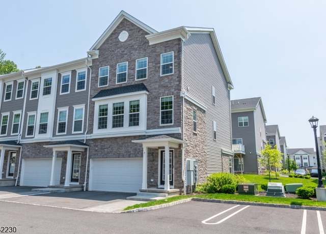 Property at 9 Mccluskey Pl, Morris Plains Boro, NJ 07950-2551, 3 beds, 3.5 baths