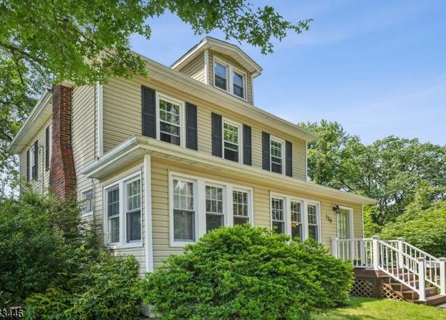Property at 138 Bessida St, Bloomfield, NJ 07003-4226, 3 beds, 1 bath