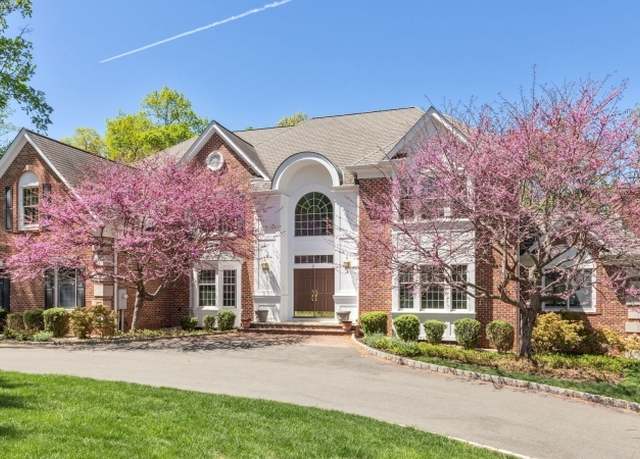 Property at 2 Willow Woods Trl, Warren Twp., NJ 07059-5565, 6 beds, 5.5 baths