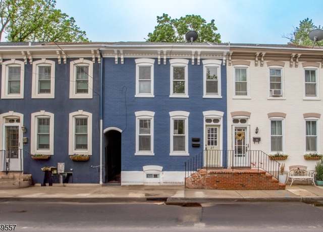 Property at 27 Swan St, Lambertville City, NJ 08530-1019, 2 beds, 2 baths