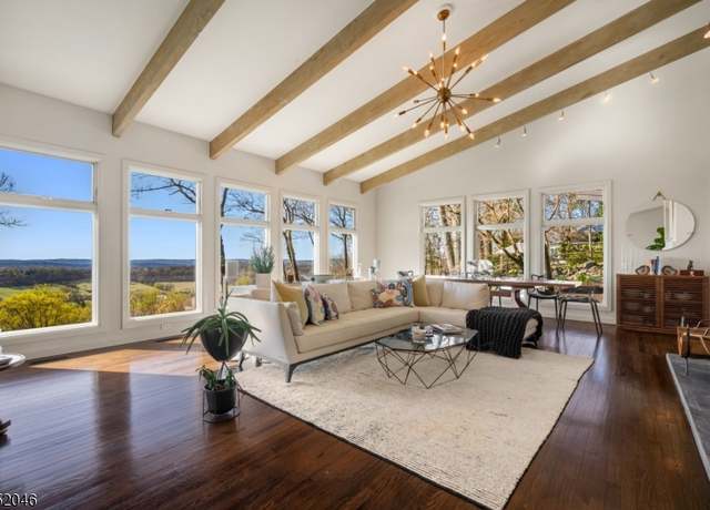 Property at 190 Round Top Rd, Bernardsville Boro, NJ 07924, 4 beds, 3 baths