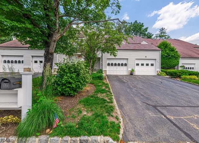 Property at 23 Aberdeen Dr, Mendham Boro, NJ 07945-2009, 3 beds, 2.5 baths