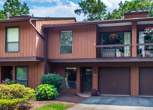 Property at 1068 Treetops, Wharton Boro, NJ 07885-1775, 2 beds, 1.5 baths