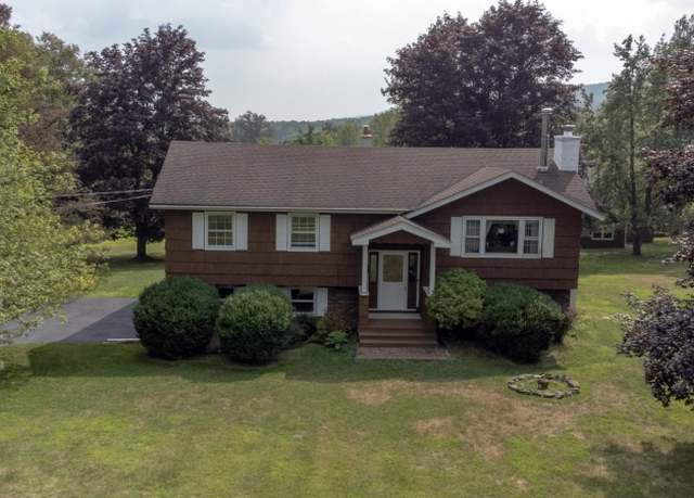 Property at 40 Medaugh Rd, Wantage Twp., NJ 07461-3621, 3 beds, 2 baths