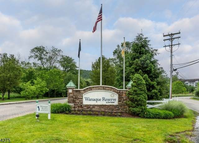 Property at 10416 Warrens Way #416, Wanaque Boro, NJ 07465-1643, 2 beds, 2 baths
