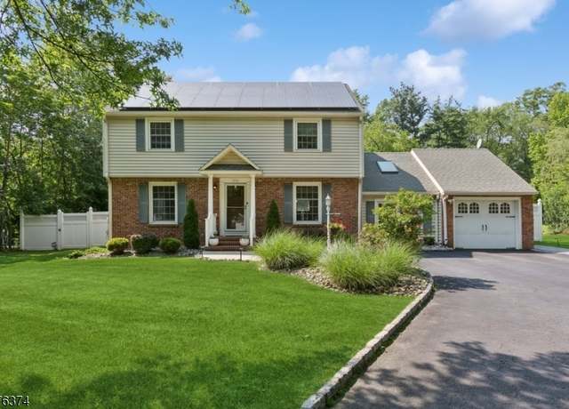 Property at 1933 W Broad St, Scotch Plains Twp., NJ 07076-4749, 3 beds, 2.5 baths