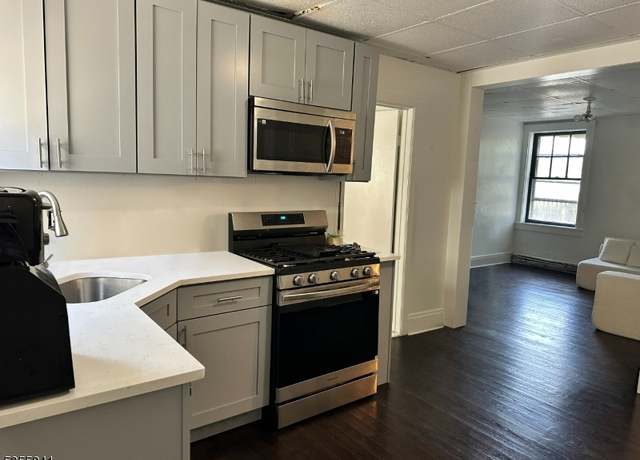 Property at 346 South Ave E, Westfield Town, NJ 07090-1459, 3 beds, 2.5 baths