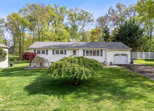 Property at 49 Jean Ter, Parsippany-troy Hills Twp., NJ 07054-1719, 3 beds, 3 baths