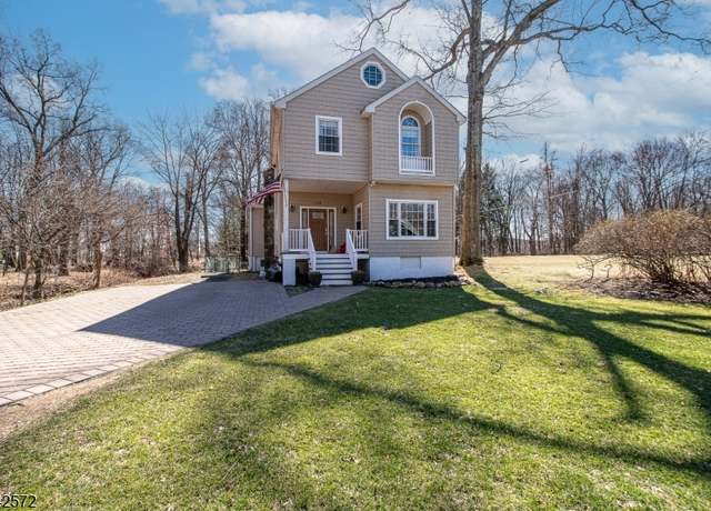 Property at 113 Morris Ave, Denville Twp., NJ 07834-1736, 3 beds, 3 baths